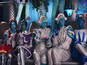 Katy Perry Not The End Of The World (M)